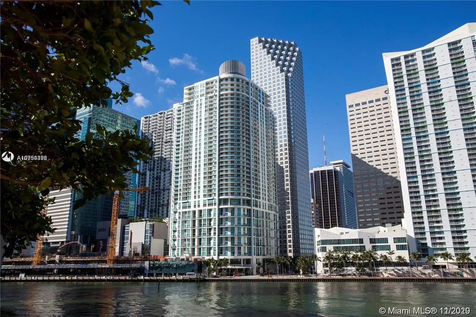 300 S Biscayne blvd # 2806, Miami FL 33131 photo 4