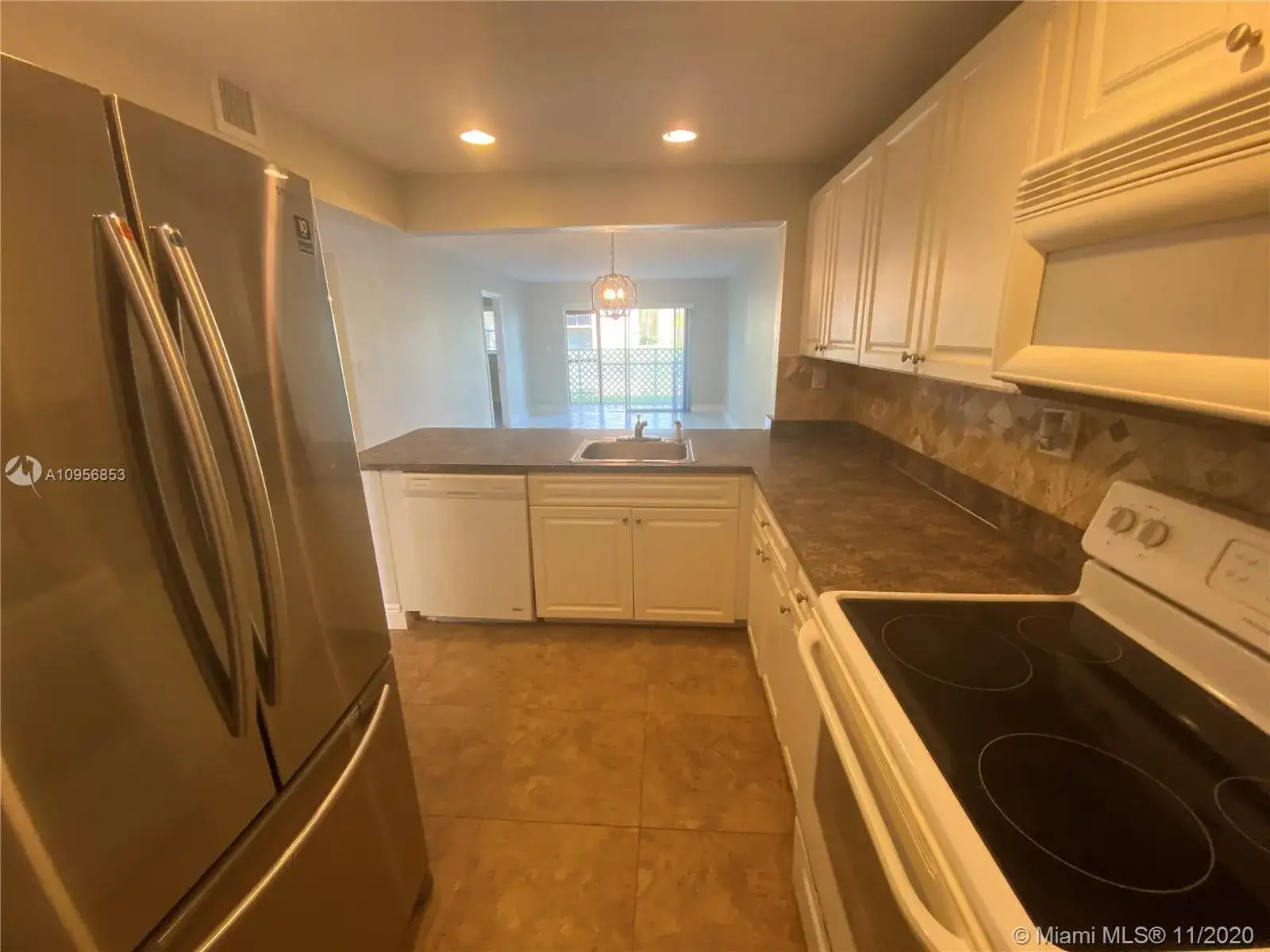8051 S Colony Cir S # 109, Tamarac FL 33321 photo 2