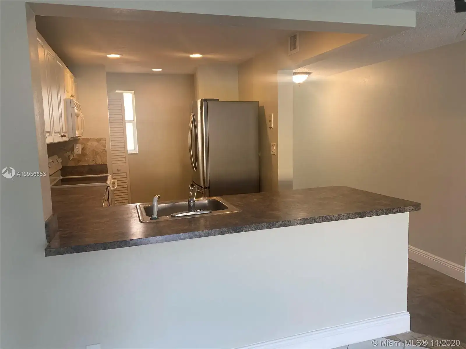 8051 S Colony Cir S # 109, Tamarac FL 33321 photo 3