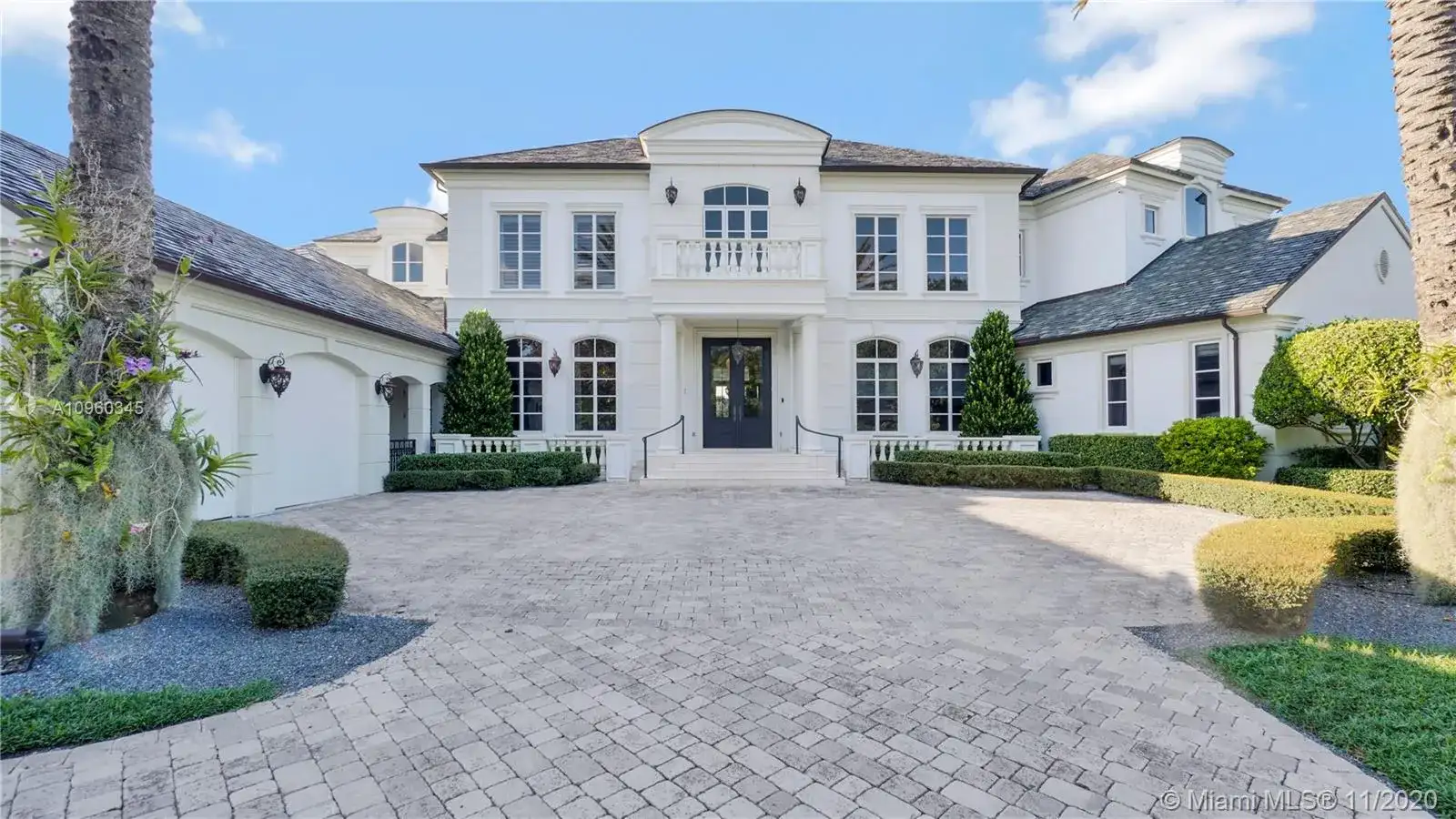 9320 Gallardo St, Coral Gables FL 33156 photo 2