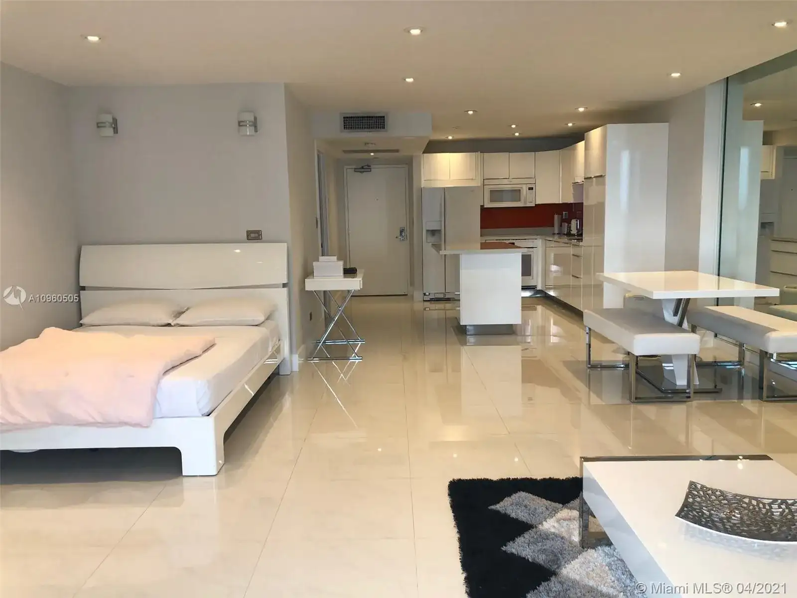 2301 Collins Ave # 1211, Miami Beach FL 33139 photo 4