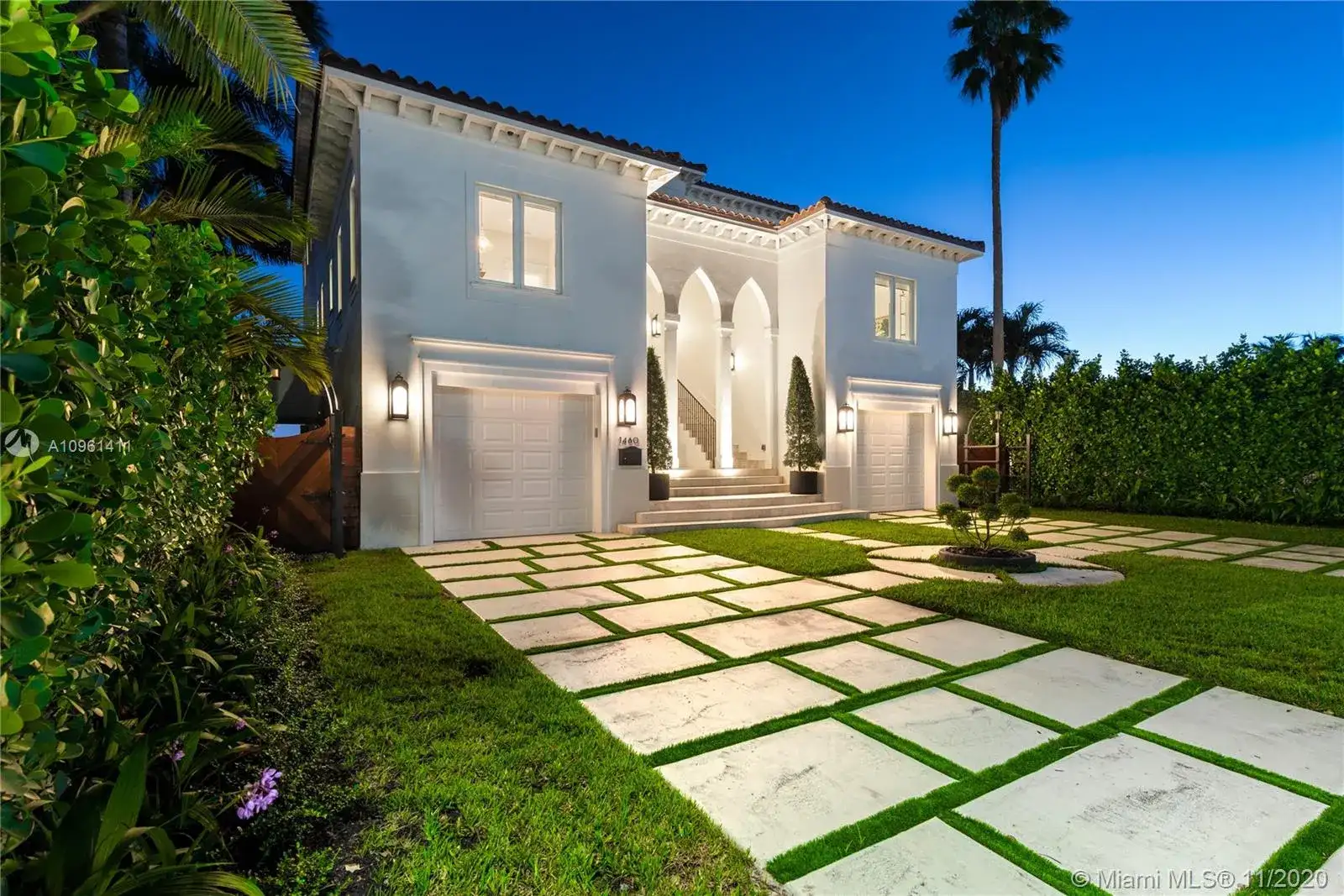 1460 S Treasure Dr, North Bay Village FL 33141 photo 3