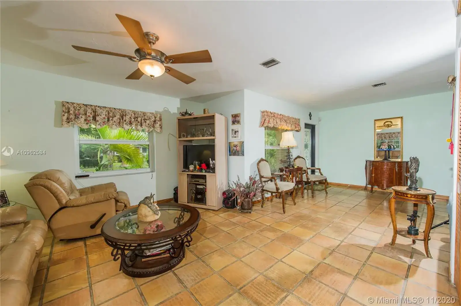 29 San Sebastian Ave, Coral Gables FL 33134 photo 4