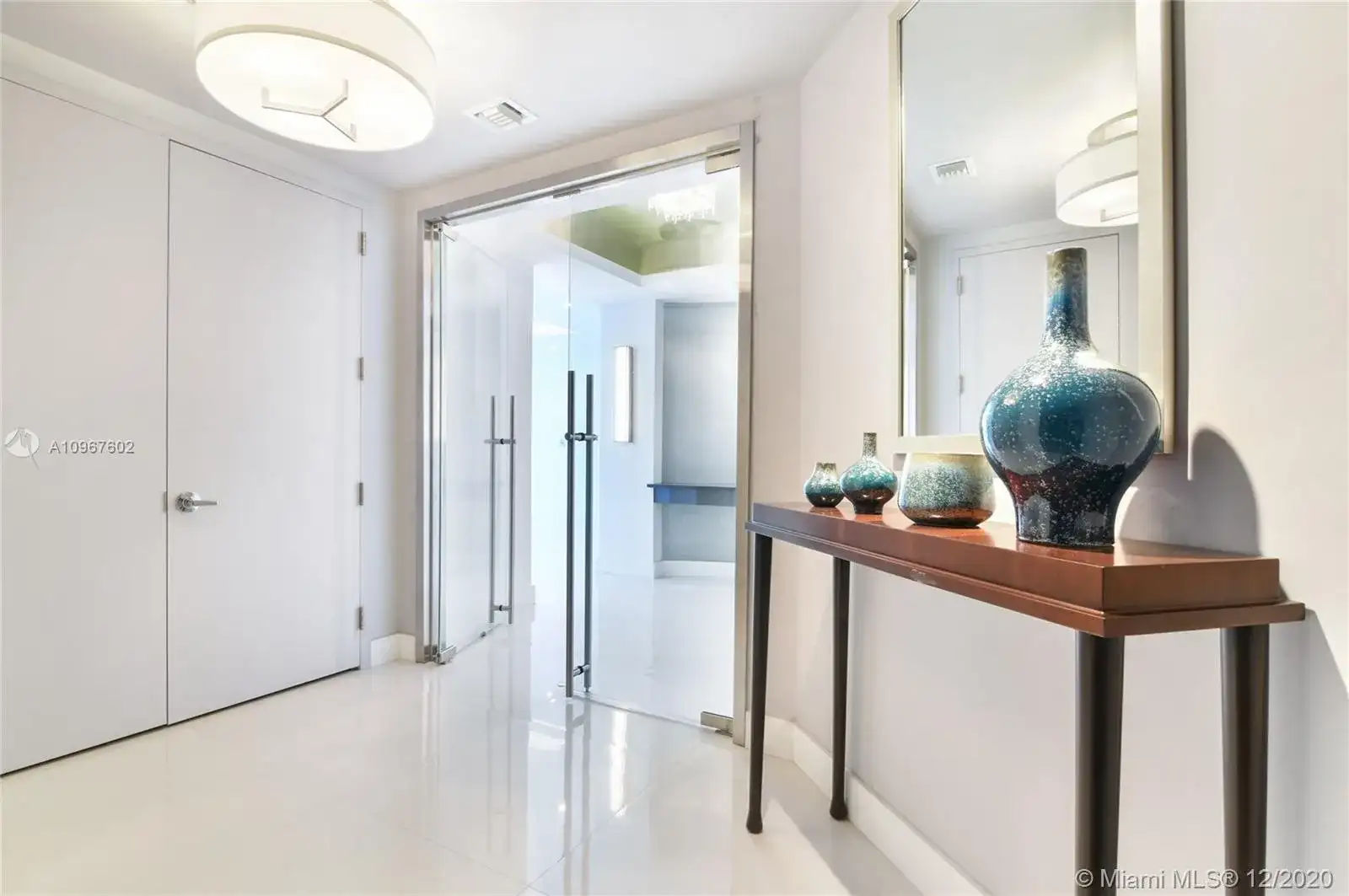 5959 Collins Ave # 1606, Miami Beach FL 33140 photo 4
