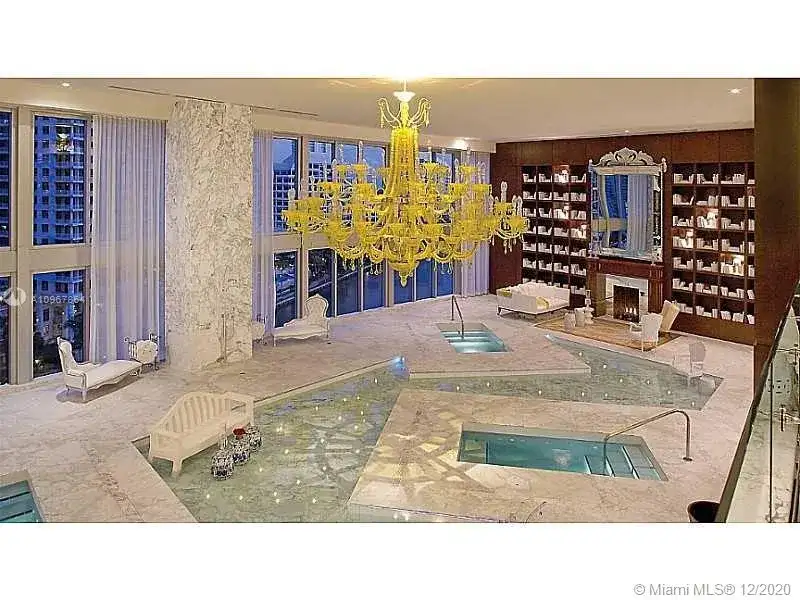 475 Brickell Ave # 4811, Miami FL 33131 photo 3