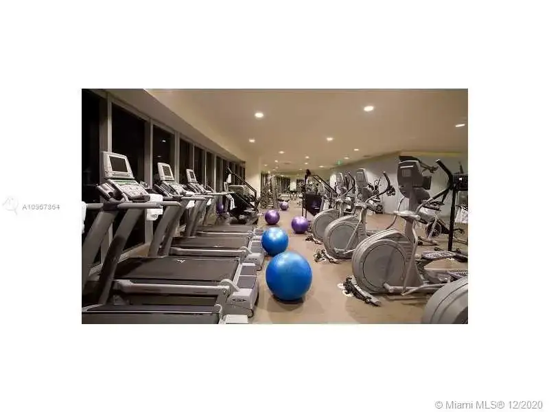 475 Brickell Ave # 4811, Miami FL 33131 photo 4