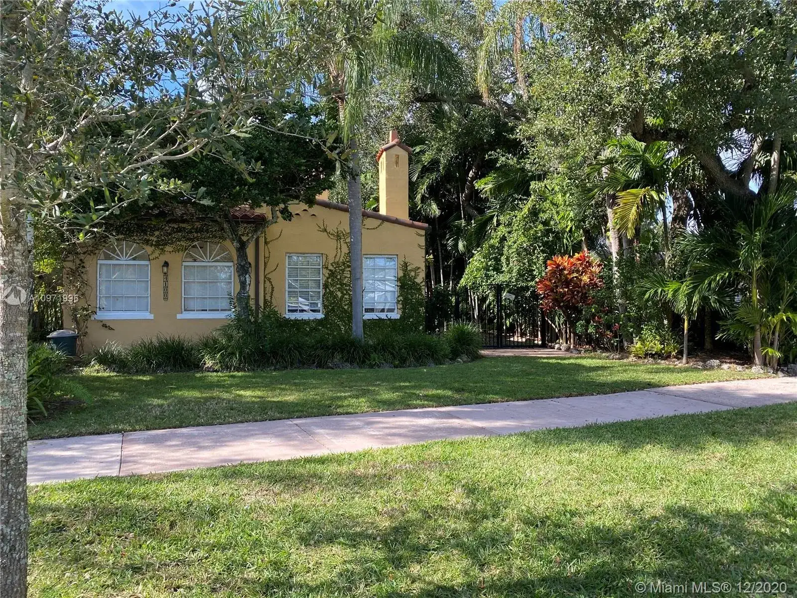 4100 Monserrate St, Coral Gables FL 33146 photo 2