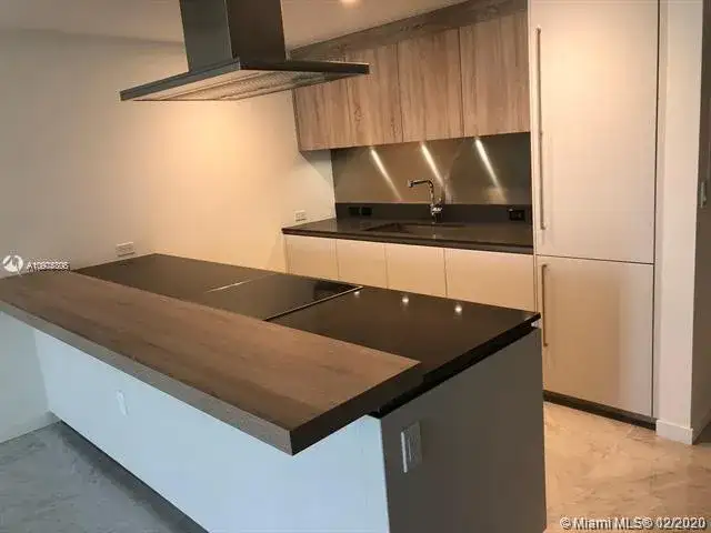 1000 Brickell Plz # 2514, Miami FL 33131 photo 3