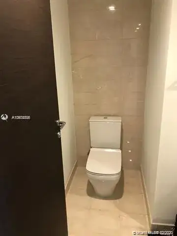 1000 Brickell Plz # 2514, Miami FL 33131 photo 5