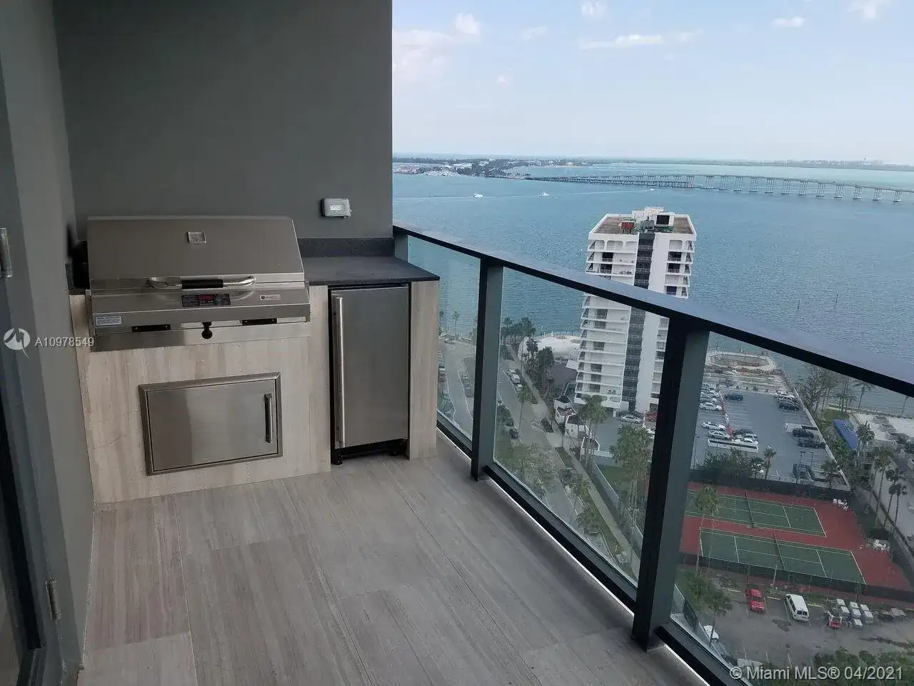 1451 Brickell Ave # 2004, Miami FL 33131 photo 2