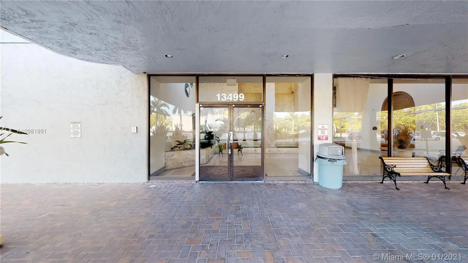 13499 Biscayne Blvd # 807, North Miami FL 33181 photo 3