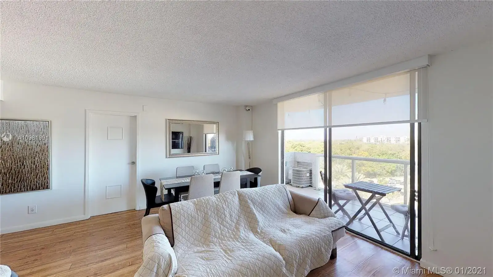 13499 Biscayne Blvd # 807, North Miami FL 33181 photo 4