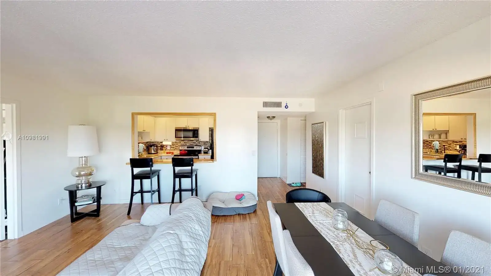13499 Biscayne Blvd # 807, North Miami FL 33181 photo 5