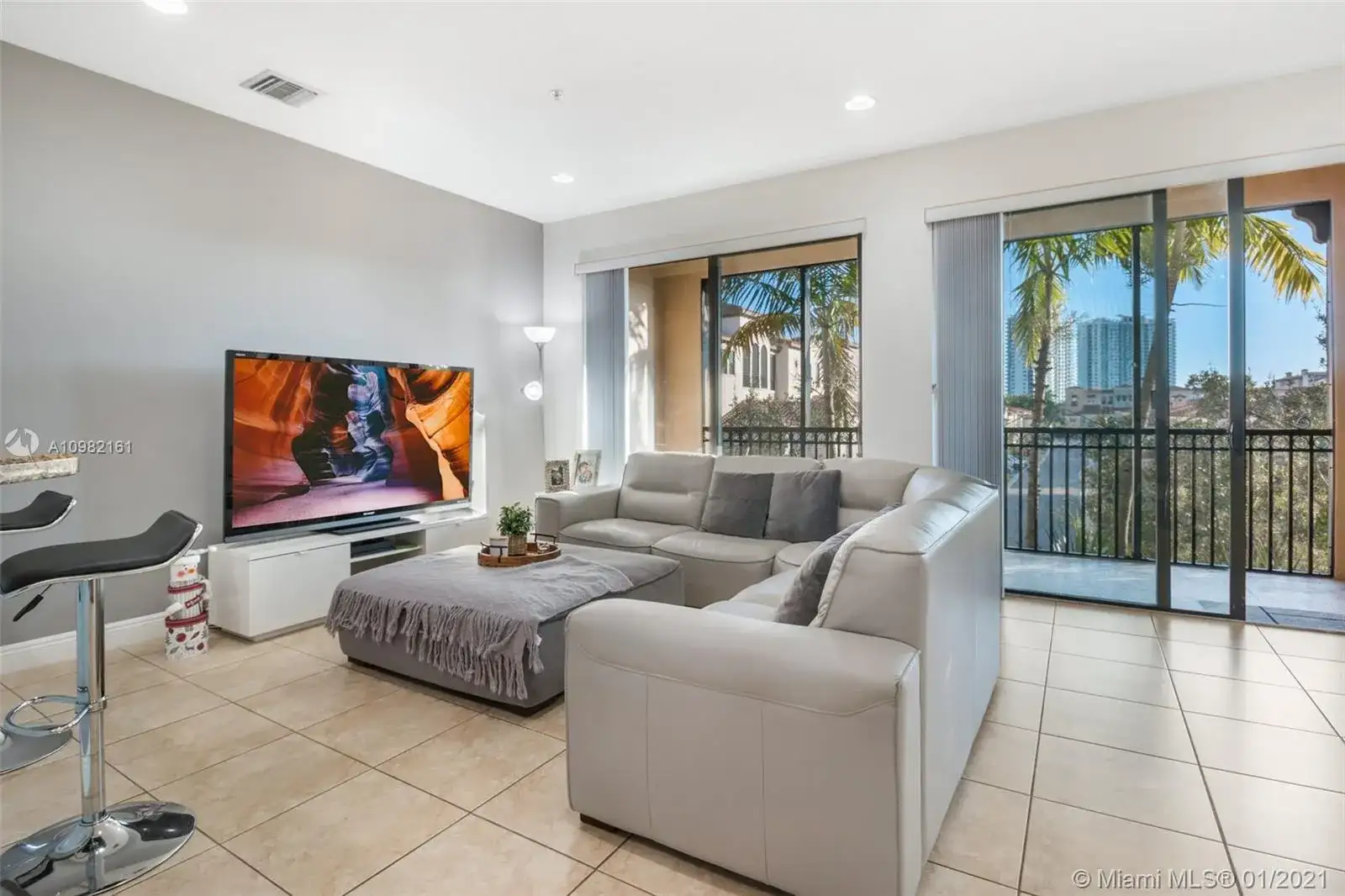 3020 NW 125th Ave # 309, Sunrise FL 33323 photo 4