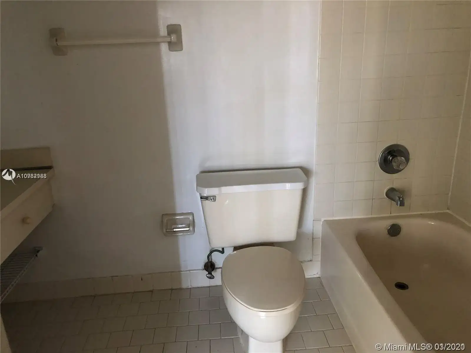 11133 NW 7th St # 3, Miami FL 33172 photo 5