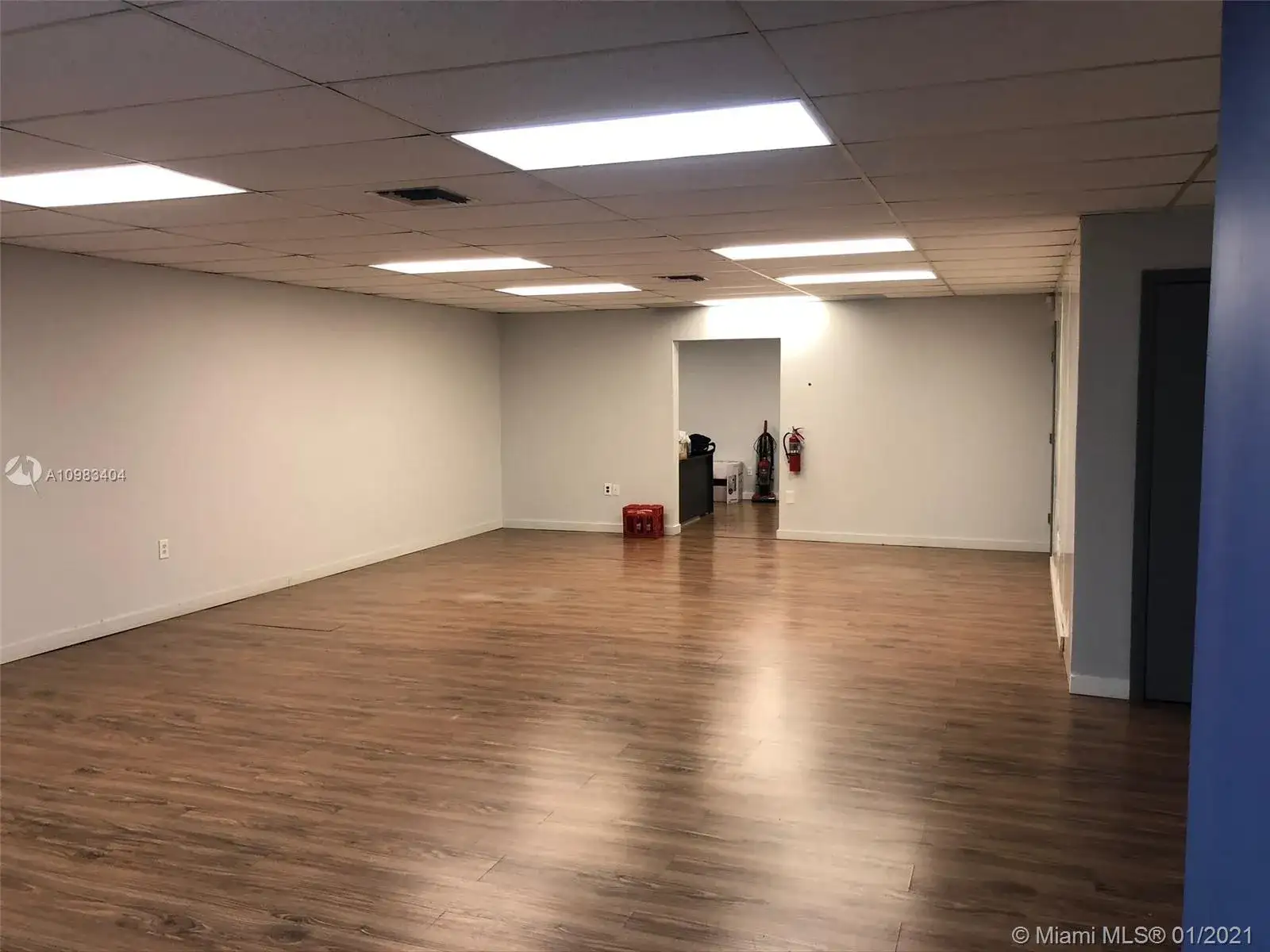 1324 NW 29th St, Miami FL 33142 photo 4