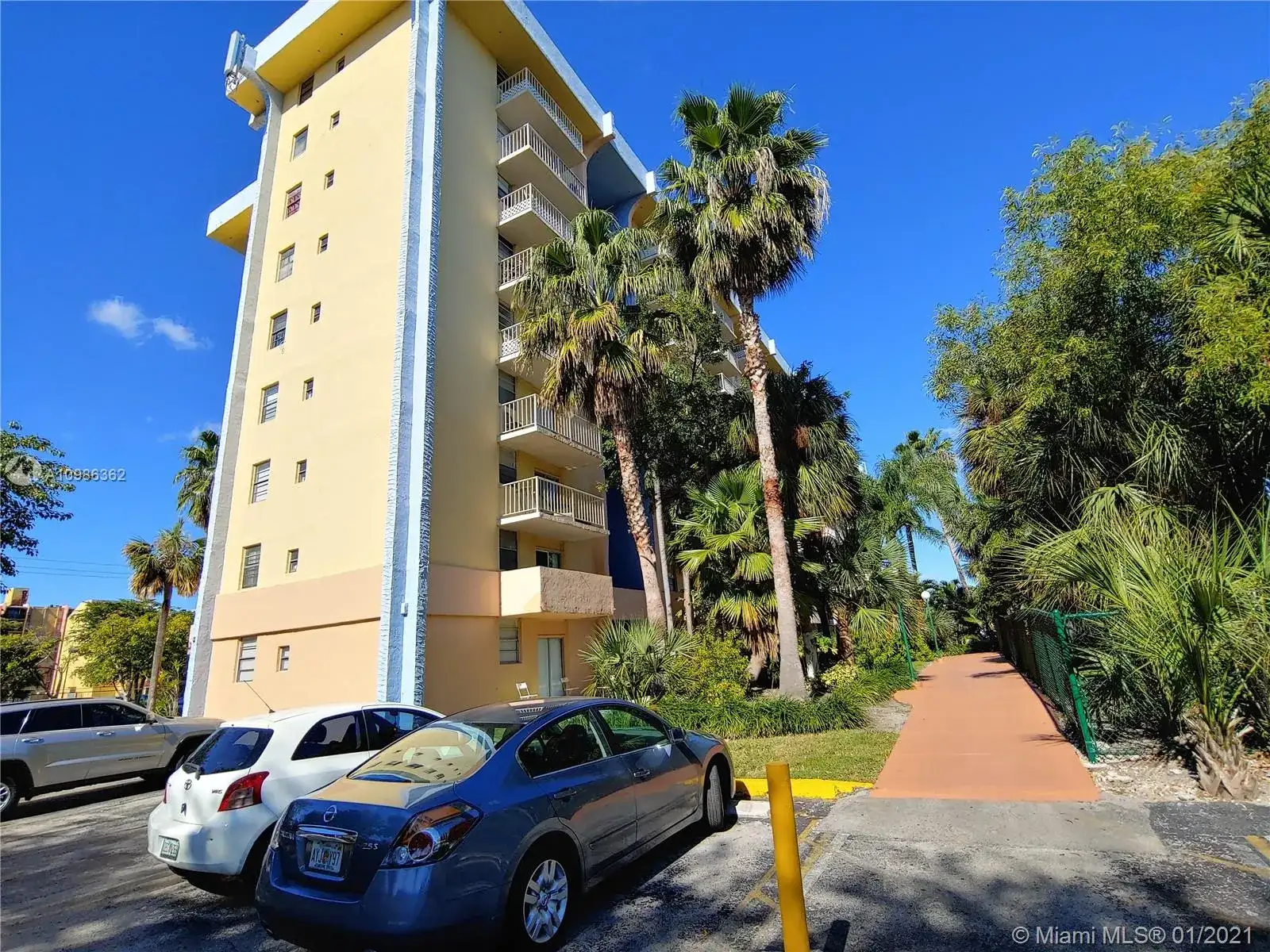 801 NW 47th Ave # 805W, Miami FL 33126 photo 4