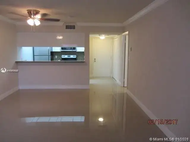 8100 Geneva Ct # 546, Doral FL 33166 photo 4
