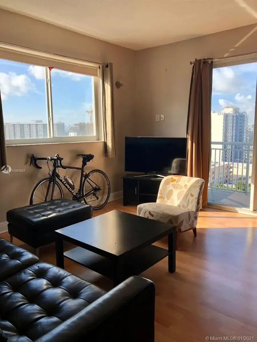 6969 Collins Ave # 1402, Miami Beach FL 33141 photo 4