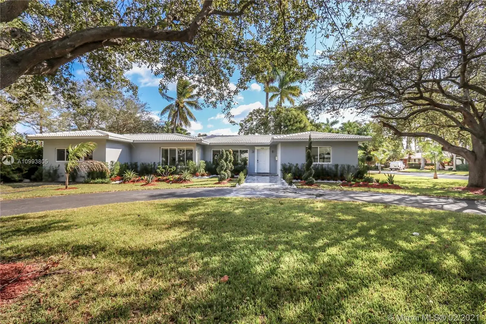 626 S 13th Ave, Hollywood FL 33019 photo 2