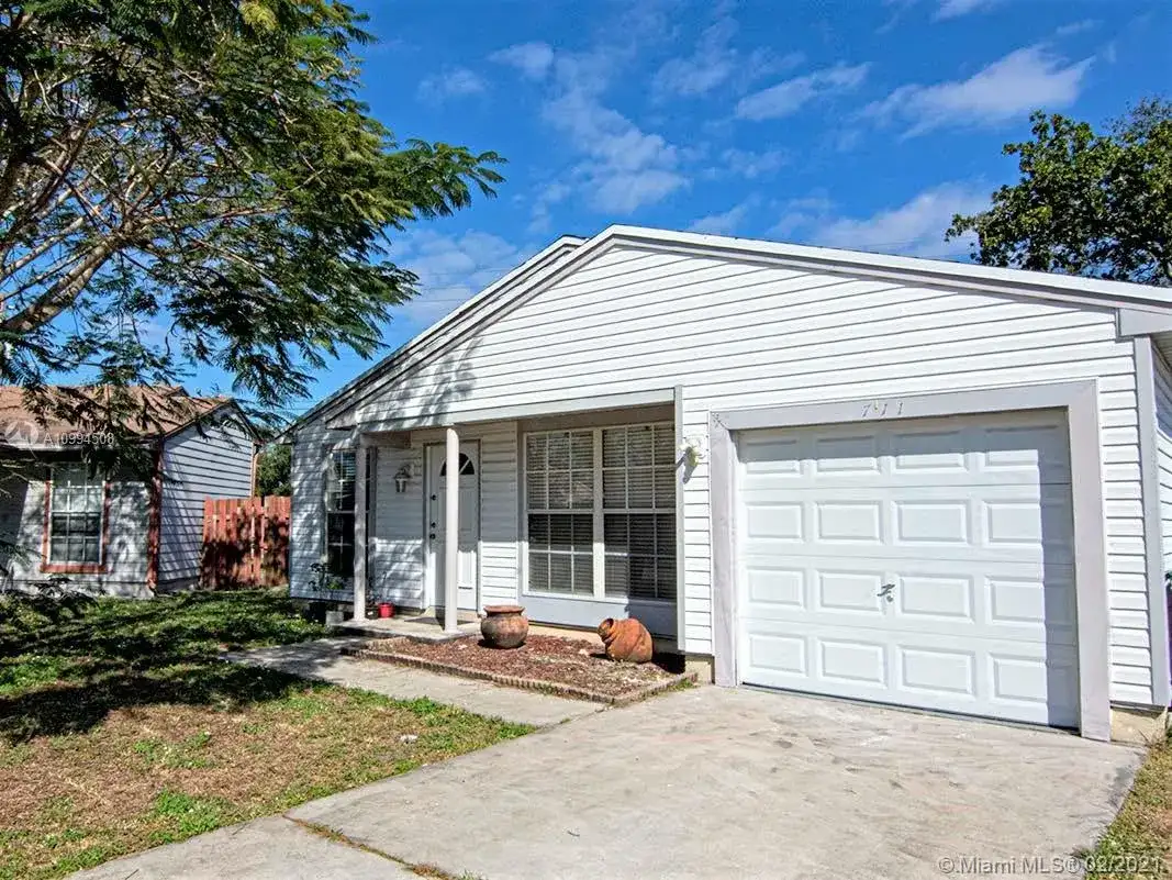 1711 SW 84th Ave, Miramar FL 33025 photo 5