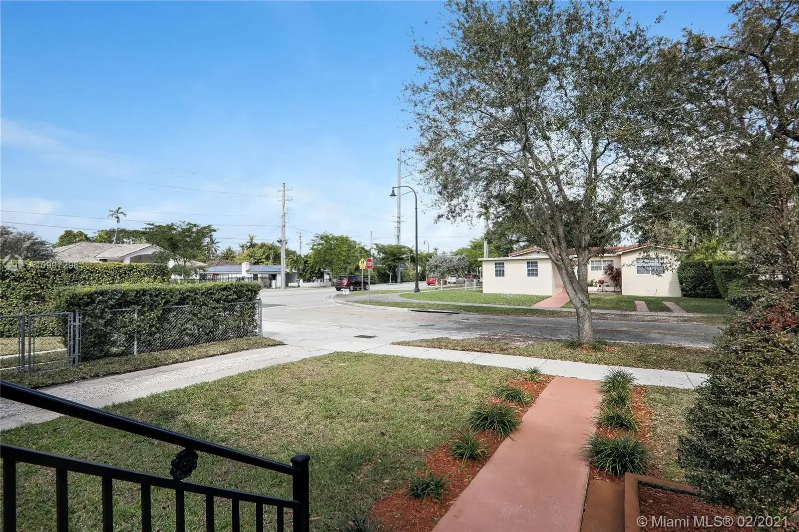 6180 SW 16th Ter, West Miami FL 33155 photo 3