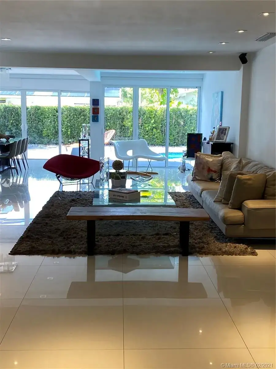 21310 NE 20th Ave, Miami FL 33179 photo 5