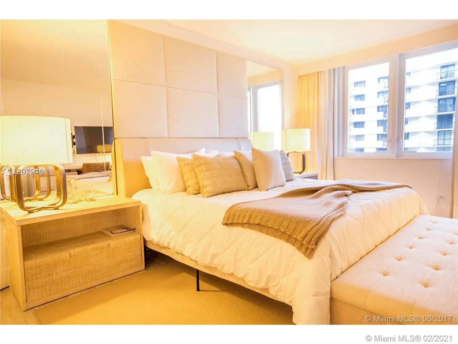 102 24th St # 1115, Miami Beach FL 33139 photo 4