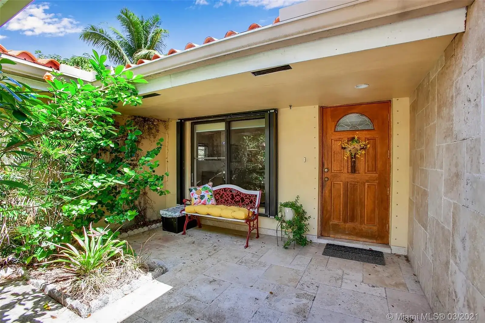 10619 NE 10th Pl, Miami Shores FL 33138 photo 5