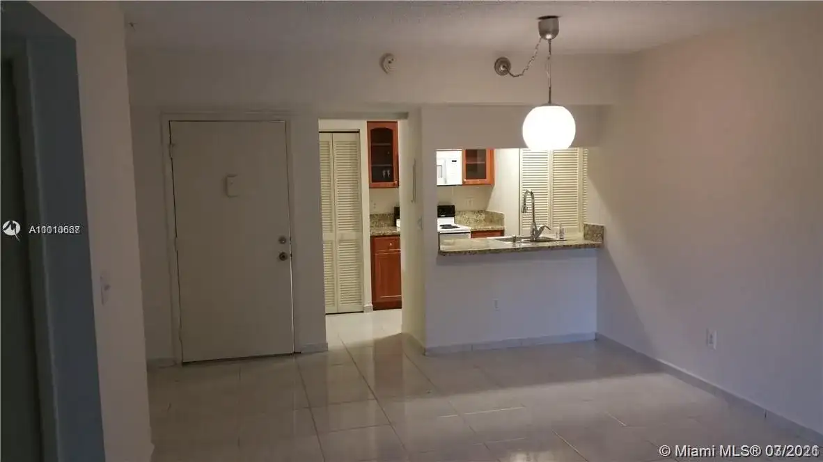 9732 Hammocks Blvd # 17, Miami FL 33196 photo 5