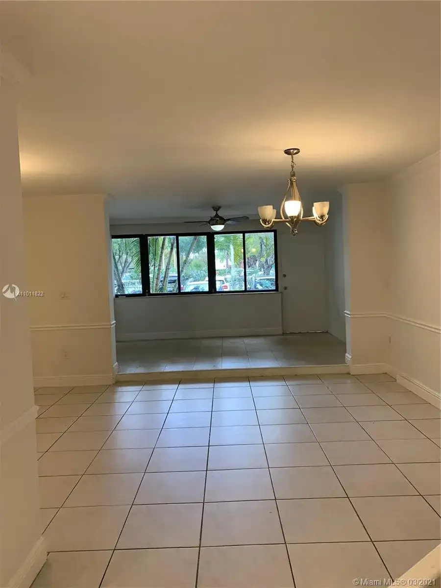 20291 NE 30th Ave # 121, Aventura FL 33180 photo 4