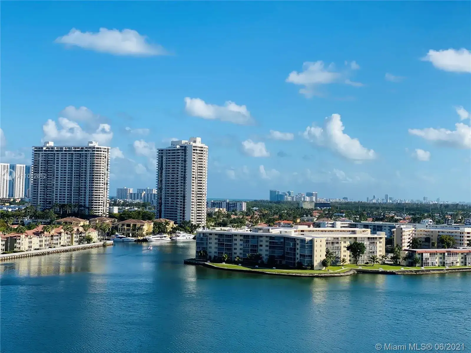 2801 NE 183rd St # 1510W, Aventura FL 33160 photo 5