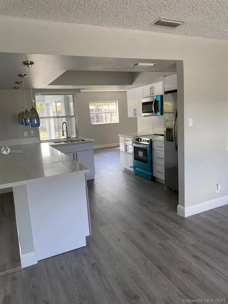 109 NW 80th Ter, Margate FL 33063 photo 5
