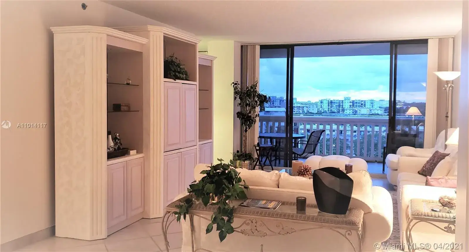 2000 Island Blvd # 703, Aventura FL 33160 photo 4