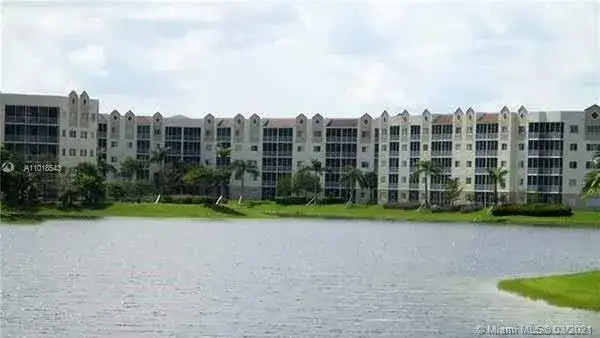 10700 NW 66th St # 304, Doral FL 33178 photo 2