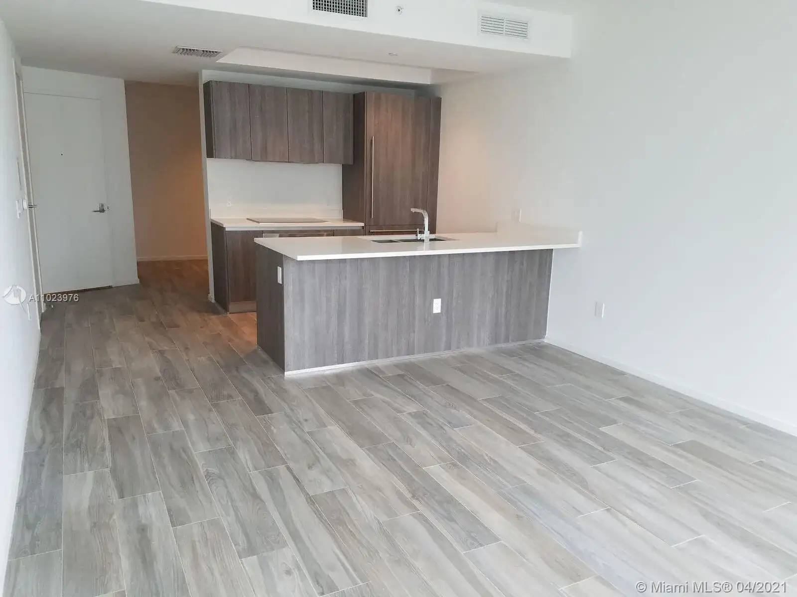 801 S Miami Ave # 1703, Miami FL 33130 photo 3