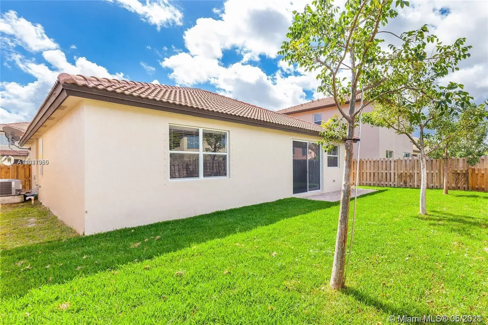 4119 NE 21st Ct, Homestead FL 33033 photo 5
