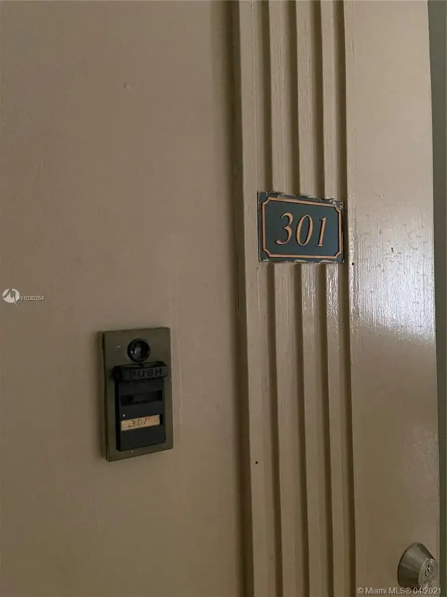 16919 N Bay Rd # 301, Sunny Isles Beach FL 33160 photo 5