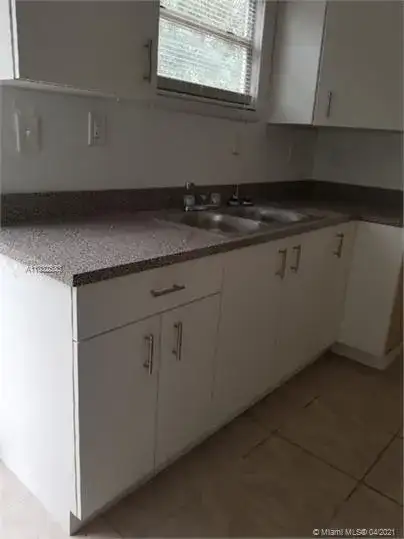 1021 W 33rd St, Riviera Beach FL 33404 photo 5