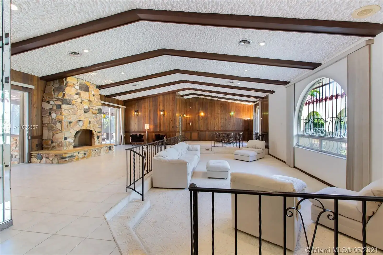 9505 SW 67th Ave, Pinecrest FL 33156 photo 5