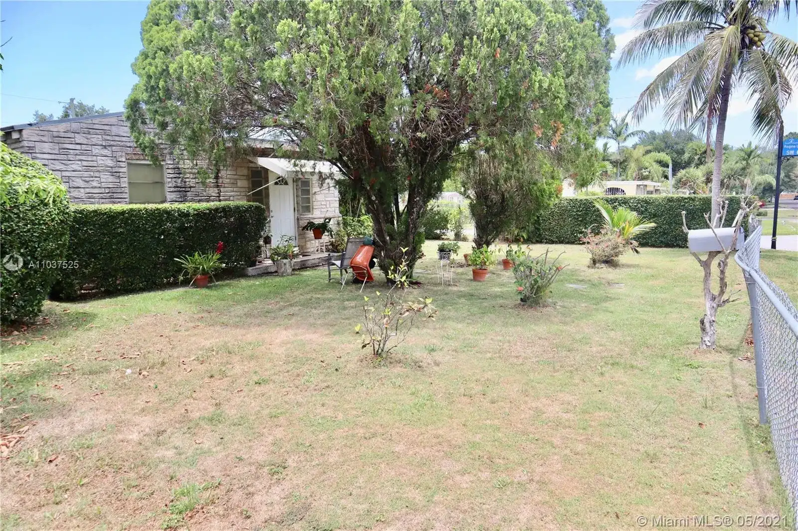 6600 SW 62nd Ct, South Miami FL 33143 photo 3