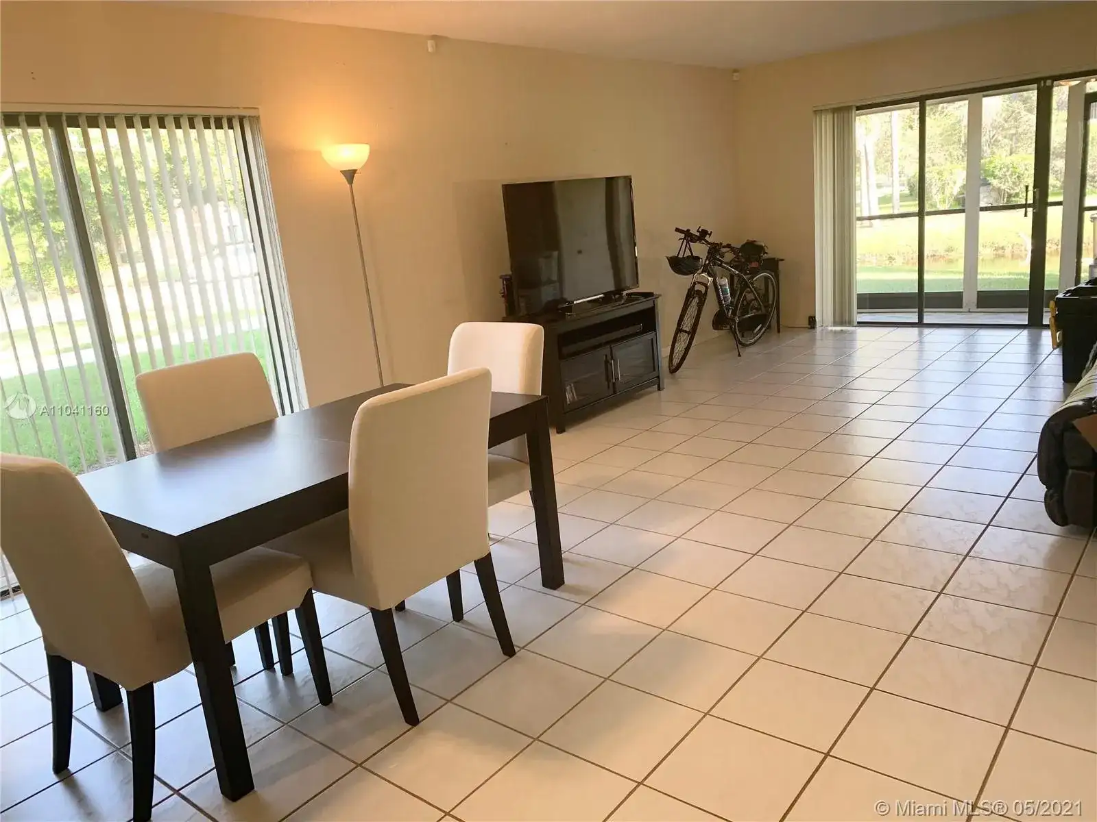 399 Lakeview Dr # 101, Weston FL 33326 photo 5