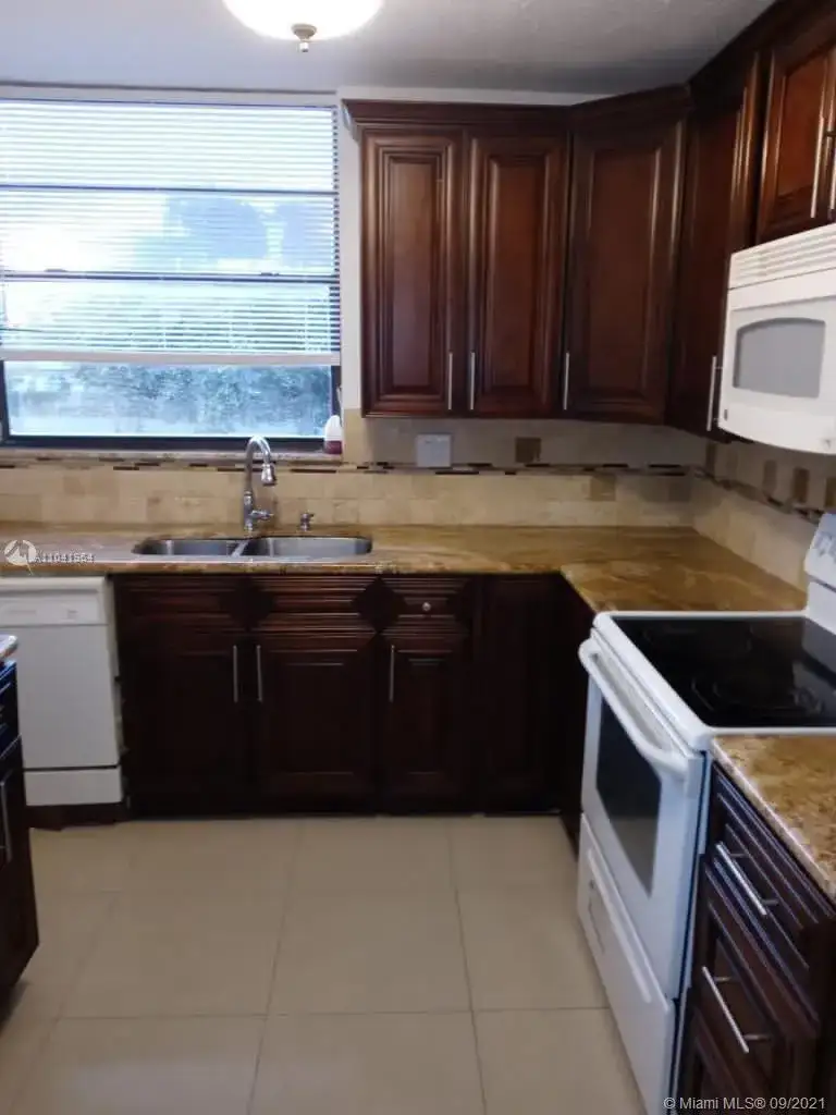 1746 NW 55th Ave # 203, Lauderhill FL 33313 photo 2