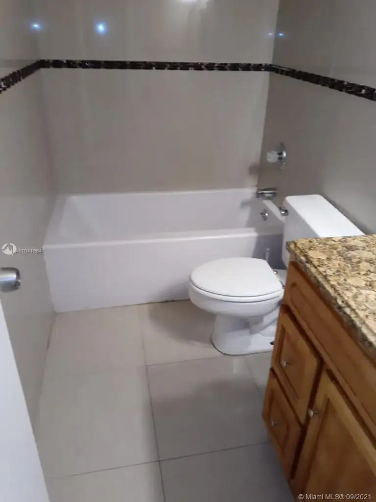 1746 NW 55th Ave # 203, Lauderhill FL 33313 photo 4