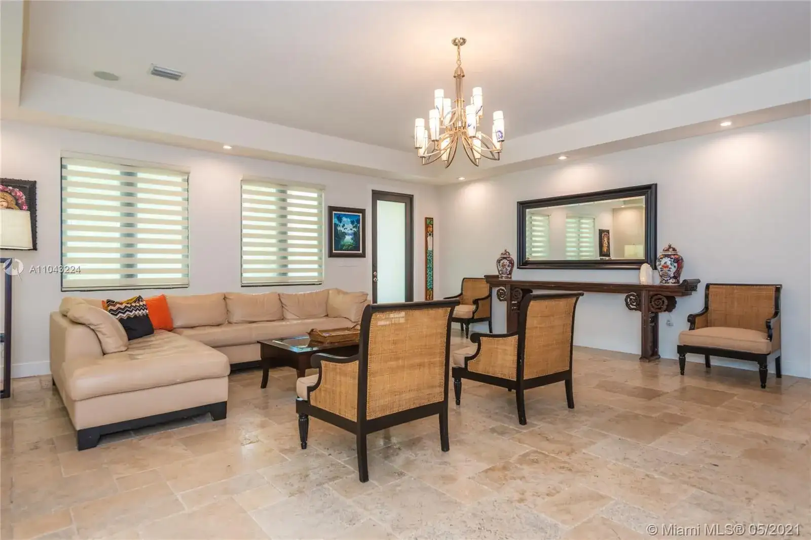 2533 Andros Ave, Coconut Grove FL 33133 photo 3
