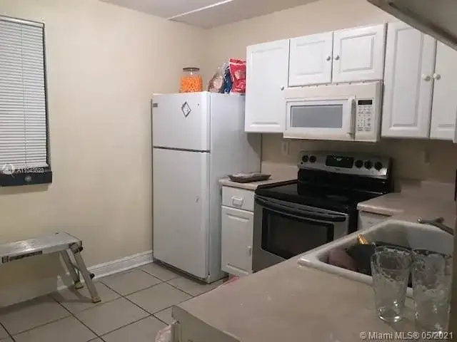 1051 Jefferson Dr # 1051J, Homestead FL 33034 photo 4