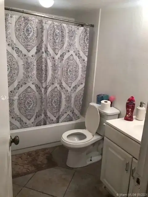 1051 Jefferson Dr # 1051J, Homestead FL 33034 photo 5