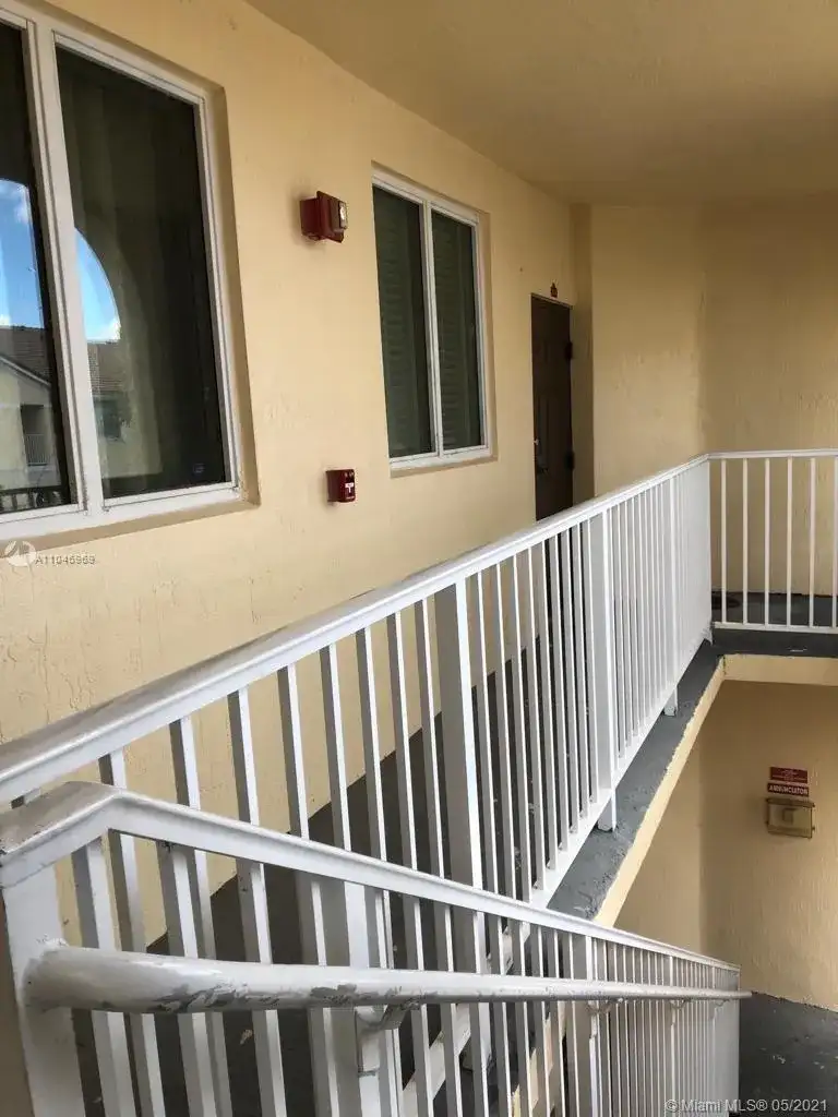 1651 SE 28th Ct # 205, Homestead FL 33035 photo 4