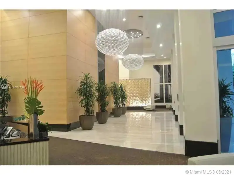 951 Brickell Ave # 3609, Miami FL 33131 photo 3