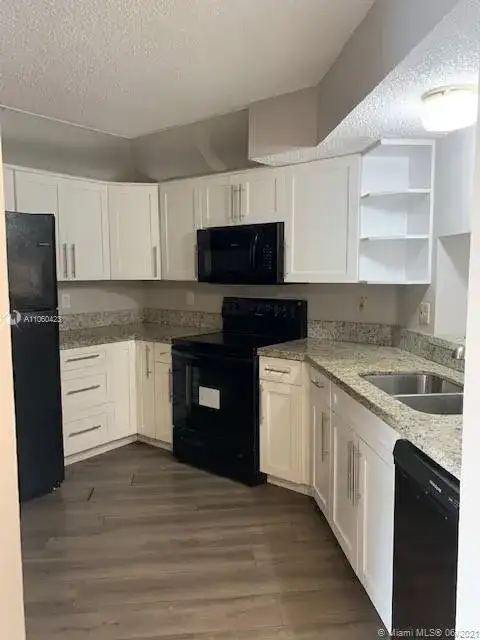 840 Independence Dr # 840F, Homestead FL 33034 photo 5